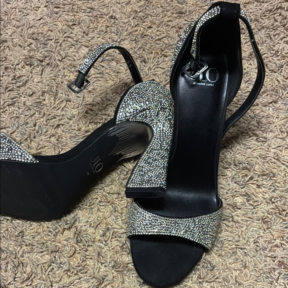 Jennifer Lopez Black and Silver Heels with Sparkly Accents - Picture 3 of 3